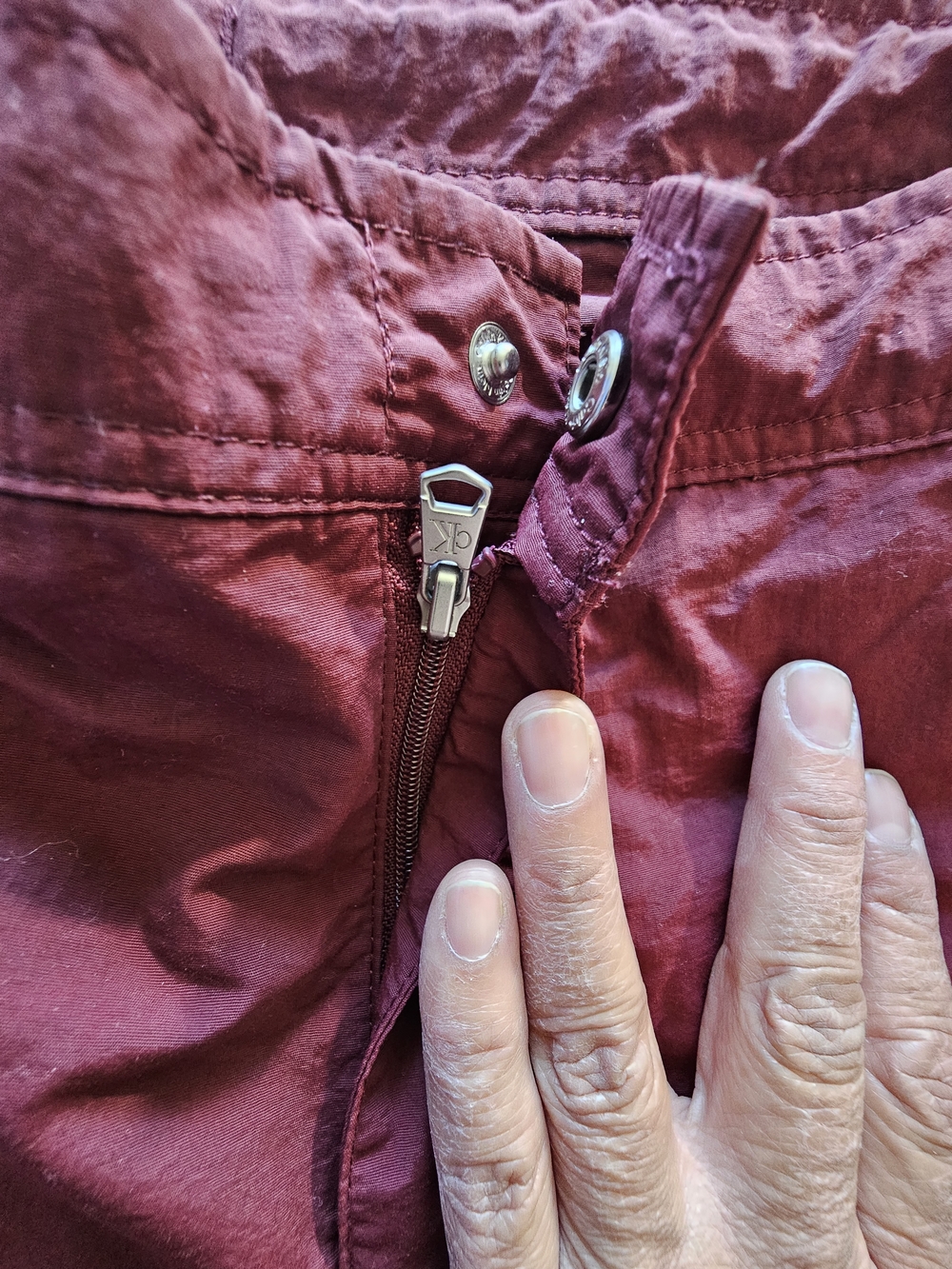 Calvin Klein Swimwear Shorts - Burgundy M/M - Picture 6 of 12